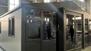 Soluzione per piccola casa con contenitore pieghevole da 20 piedi